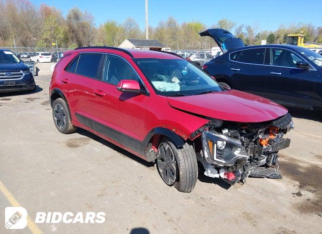 KIA Niro 2023, VIN KNDCR3LE2P5048107, 3/5
