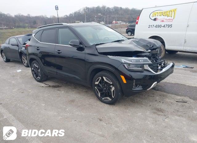 KIA Seltos 2023, VIN KNDEPCAA2P7362343, 3/5