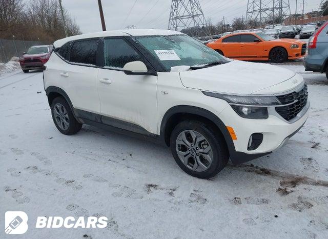 KIA Seltos 2023, VIN KNDEPCAAXP7409151, 4/5