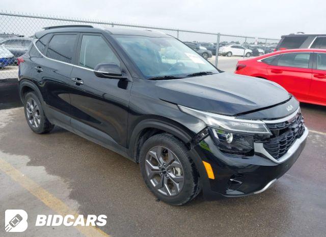 KIA Seltos 2023, VIN KNDEPCAAXP7424376, 3/5