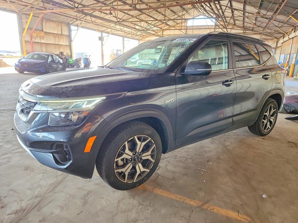 KIA Seltos 2021, VIN KNDERCAA0M7076108, 3/5