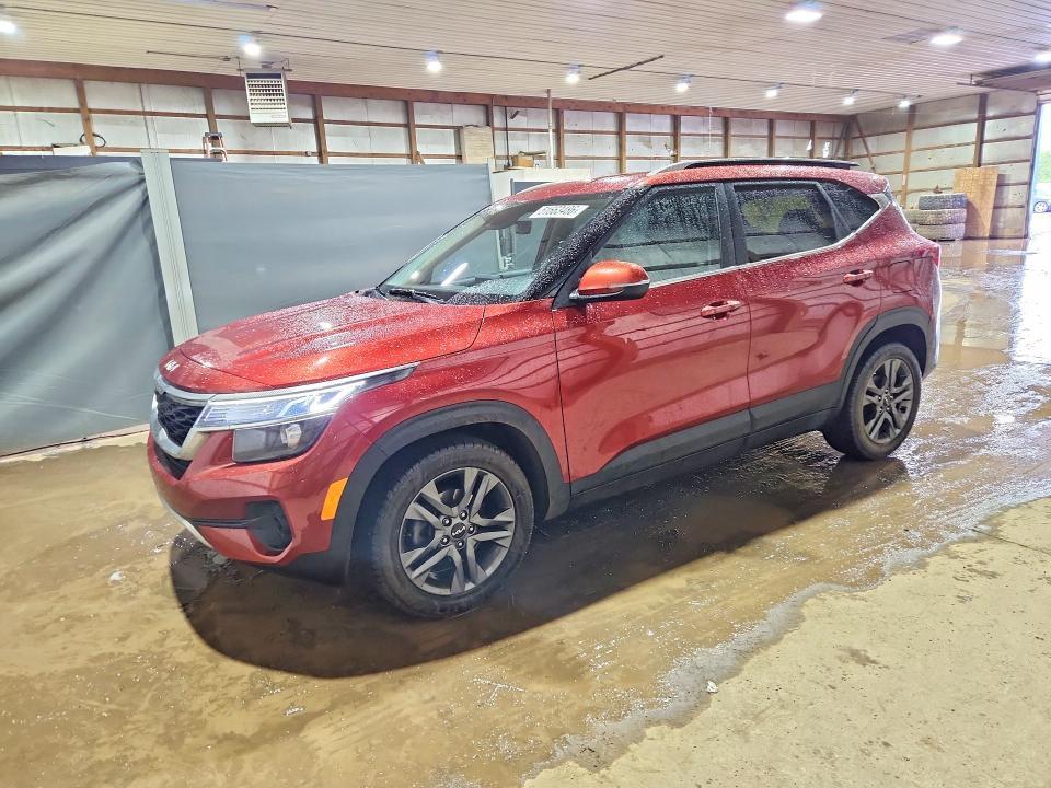 KIA Seltos 2024, VIN KNDERCAA6R7528697, 2/5