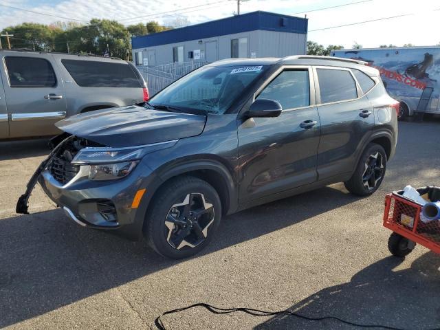 KIA Seltos 2024, VIN KNDERCAA7R7512153, 3/5