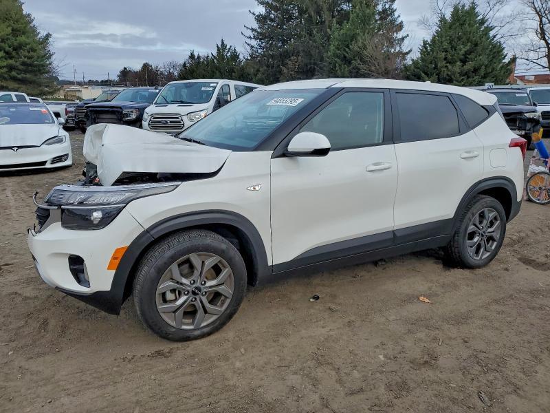 KIA Seltos 2025, VIN KNDERCAA7S7823927, 2/5
