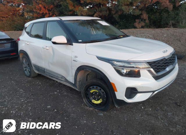 KIA Seltos 2023, VIN KNDERCAA9P7402699, 3/5