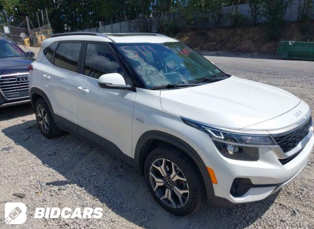 KIA Seltos 2023, VIN KNDERCAA9P7415842, 3/10