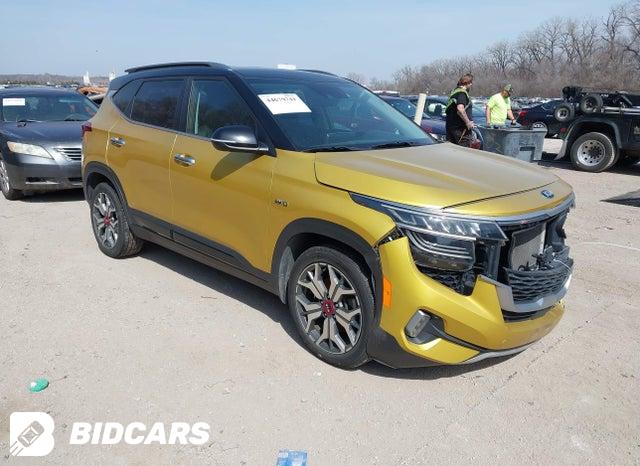 KIA Seltos 2022, VIN KNDERCAAXN7310420, 3/5