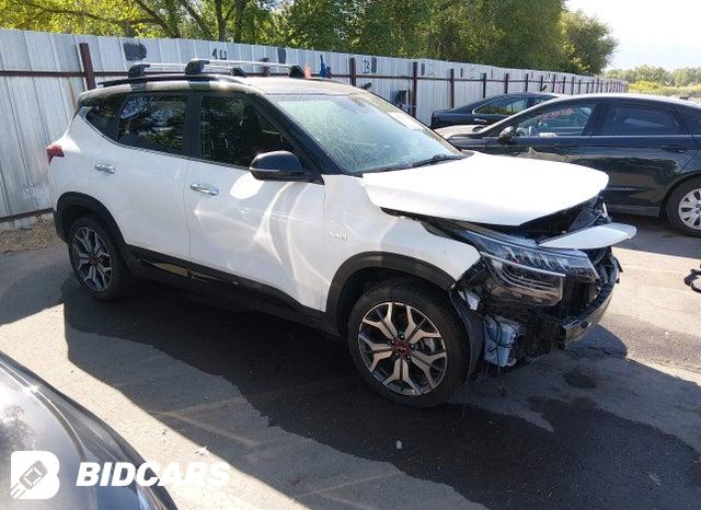 KIA Seltos 2024, VIN KNDERCAAXR7633758, 3/5