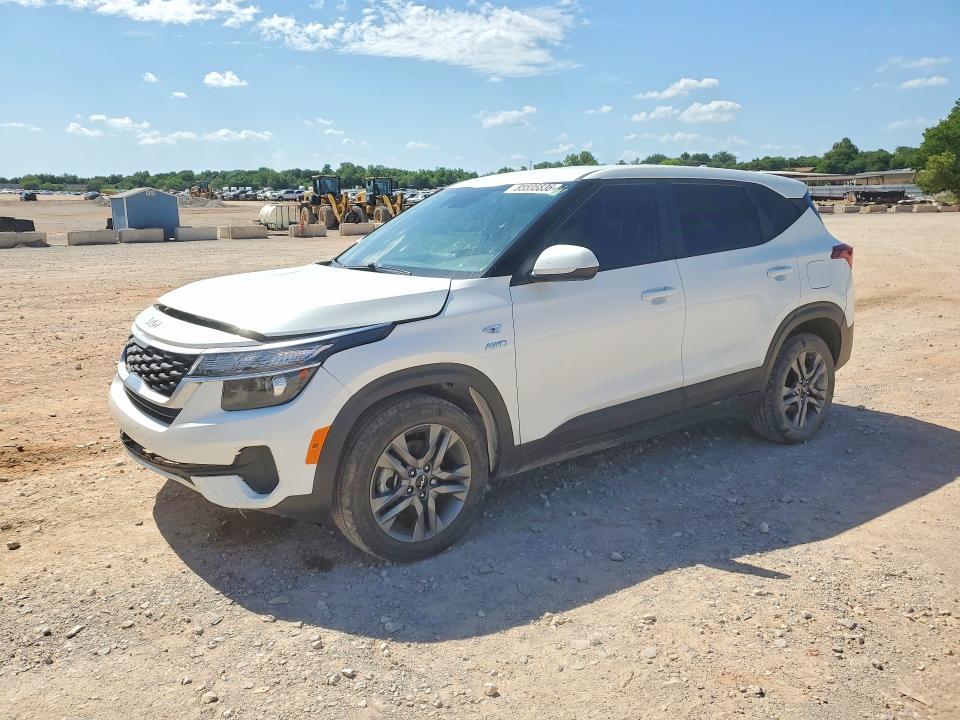 KIA Seltos 2023, VIN KNDETCA22P7455058, 4/5