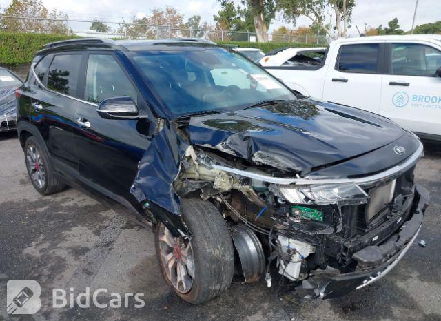 KIA Seltos 2021, VIN KNDETCA2XM7197982, 3/5
