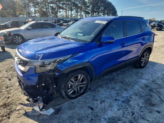 KIA Seltos 2023, VIN KNDEUCAA0P7420796, 4/5