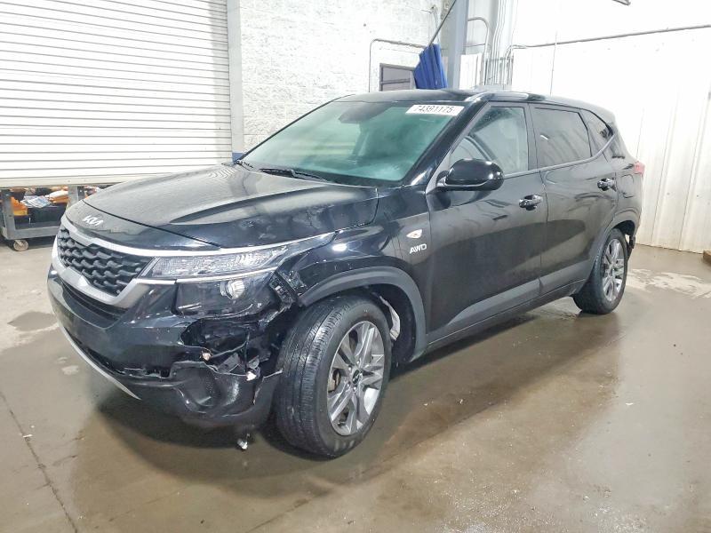 KIA Seltos 2023, VIN KNDEUCAA1P7398744, 3/5