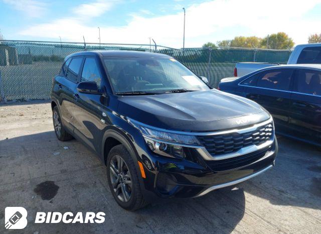 KIA Seltos 2023, VIN KNDEUCAA3P7416015, 2/5
