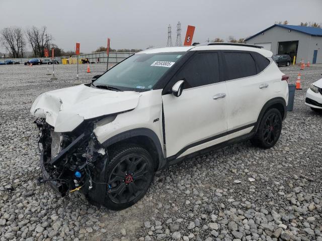 KIA Seltos 2023, VIN KNDEUCAA3P7416015, 4/5
