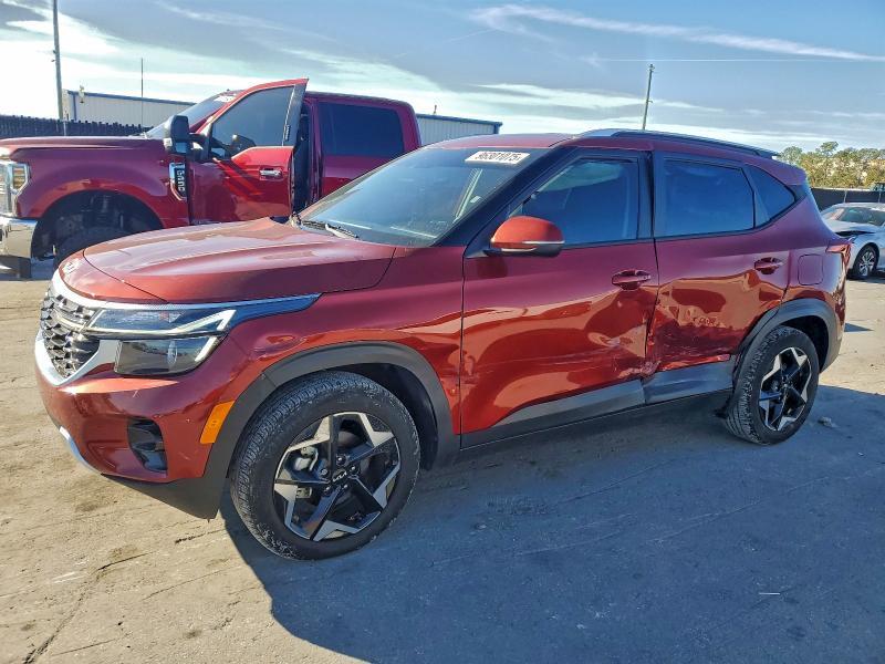 KIA Seltos 2024, VIN KNDEUCAA3R7475911, 7/11