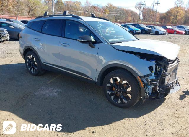KIA Sportage 2023, VIN KNDPVCAG4P7022369, 3/5
