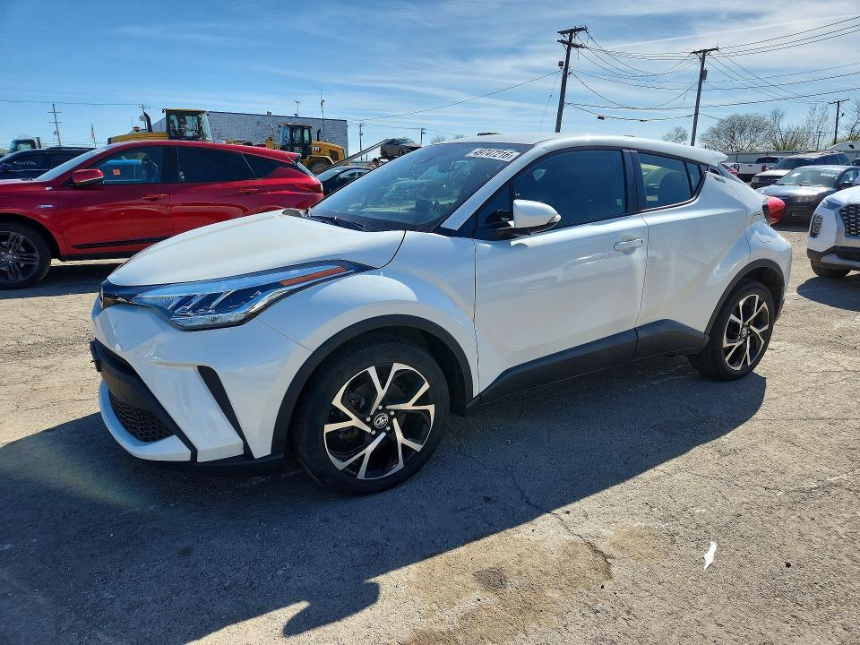 Toyota C-HR 2021, VIN NMTKHMBX3MR139480, 1/10