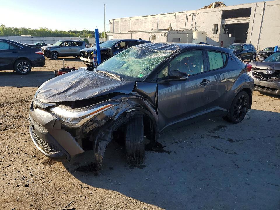 Toyota C-HR 2021, VIN NMTKHMBX3MR139480, 4/10