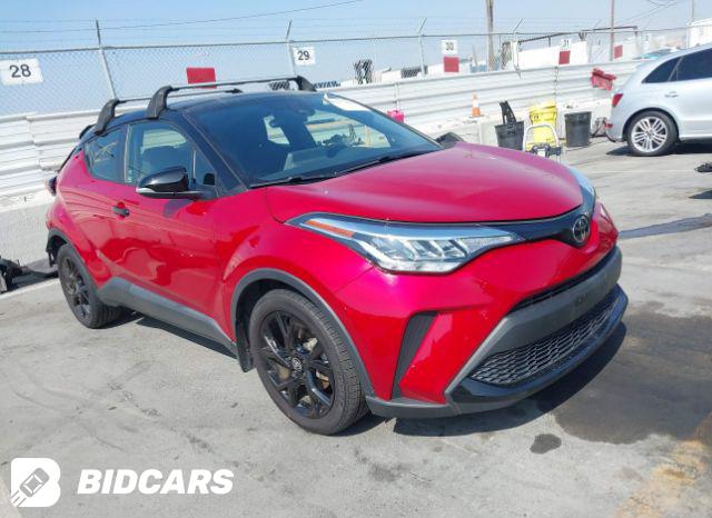Toyota C-HR 2021, VIN NMTKHMBX4MR123031, 3/5