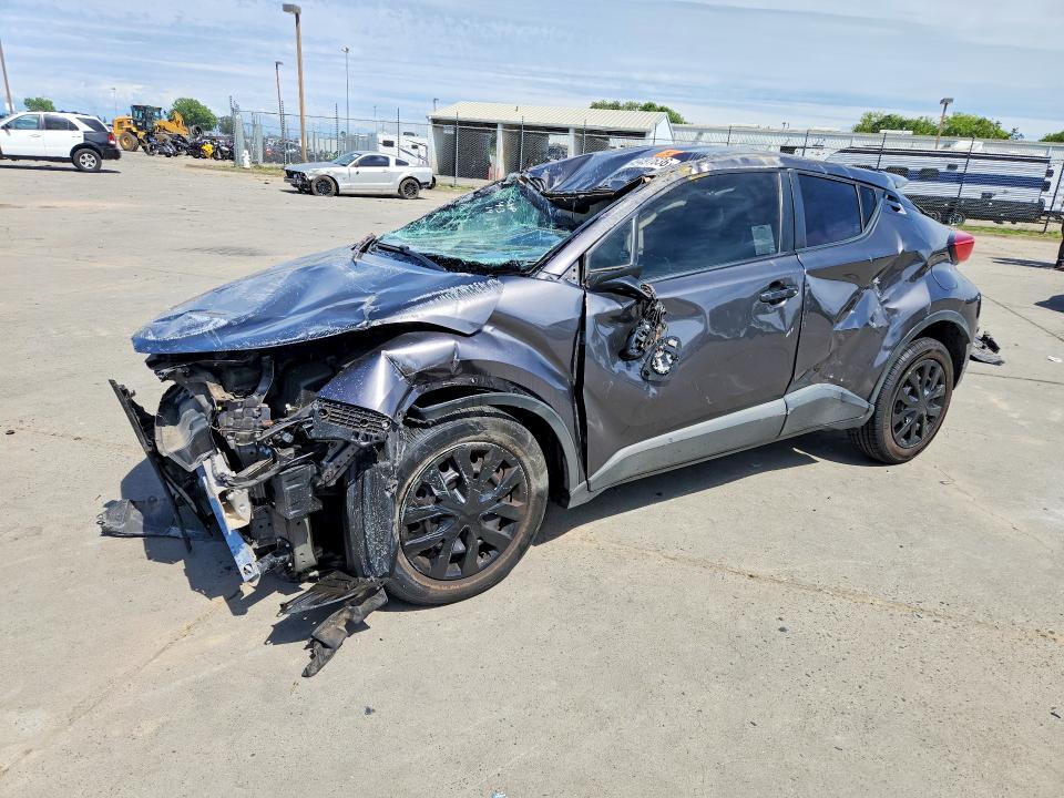 Toyota C-HR 2019, VIN NMTKHMBXXKR081090, 11/19