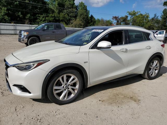 Infiniti QX30 2018, VIN SJKCH5CP7JA042055, 3/5