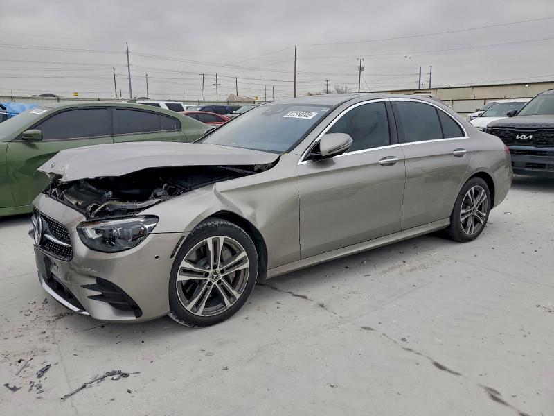 Mercedes-Benz E-Class 2021, VIN W1KZF8DB0MA946038, 2/5