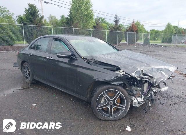 Mercedes-Benz E 350 2022, VIN W1KZF8DB4NB088195, 1/5