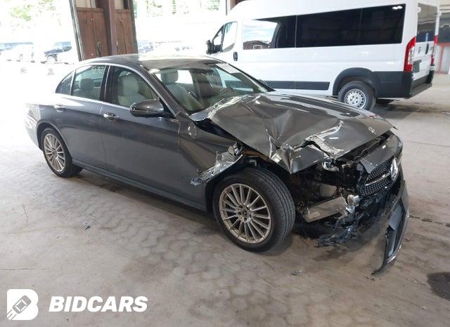 Mercedes-Benz E 350 2022, VIN W1KZF8DB4NB088195, 4/5
