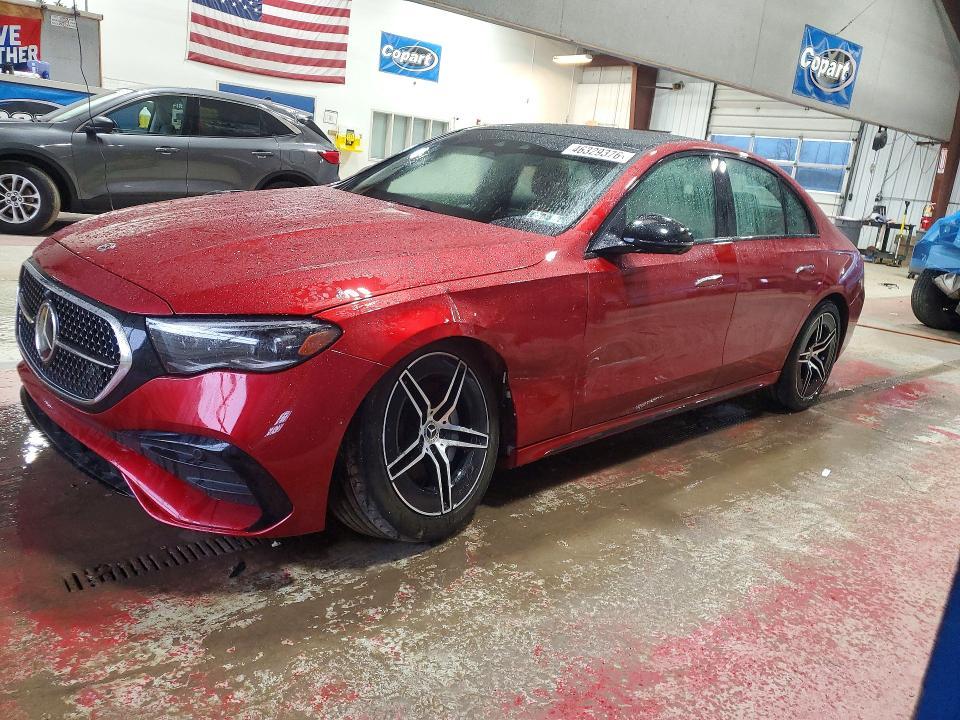 Mercedes-Benz E-Class 2023, VIN W1KZF8EB1PB185937, 4/5