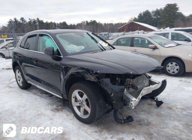 Audi Q5 2021, VIN WA1BAAFY1M2105434, 2/5