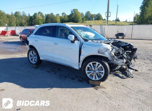 Audi Q3 2021, VIN WA1DECF34M1013785, 3/9