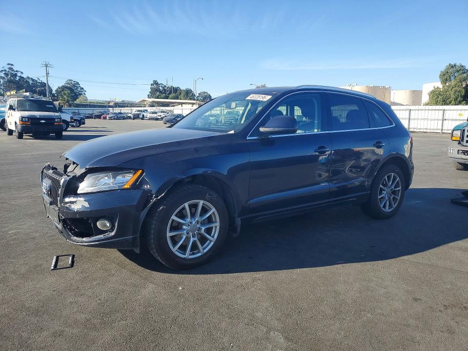 Audi Q5 2010, VIN WA1LKAFP4AA086940, 15/21