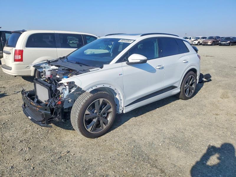 Audi Q4 2025, VIN WA1LUBFZ3SP051533, 2/5