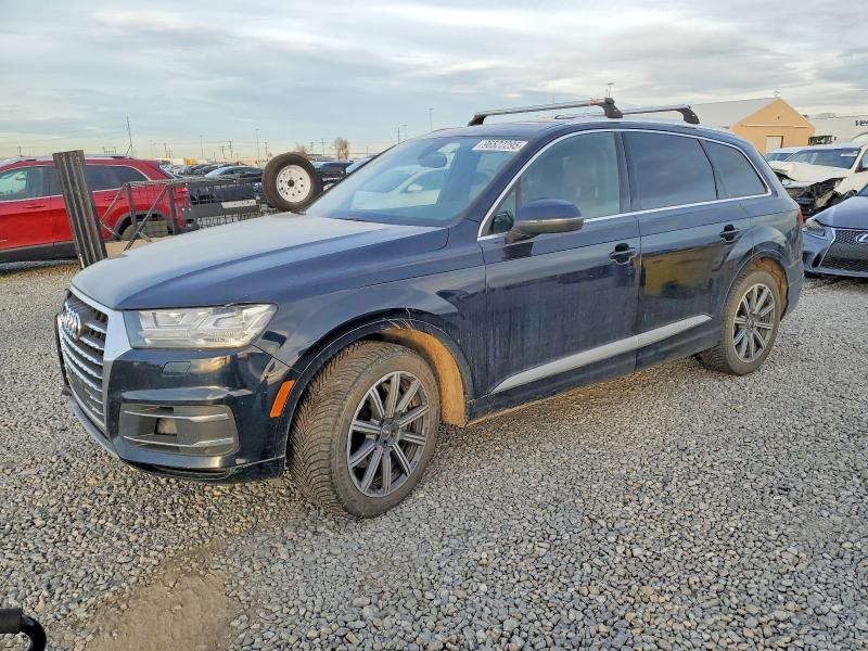Audi Q7 2017, VIN WA1VAAF71HD007602, 1/5