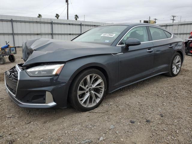 Audi A5 2021, VIN WAUABCF5XMA027626, 2/5