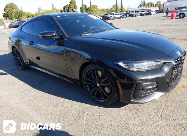 BMW 4 Series 2022, VIN WBA13AW0XNFM45758, 2/5