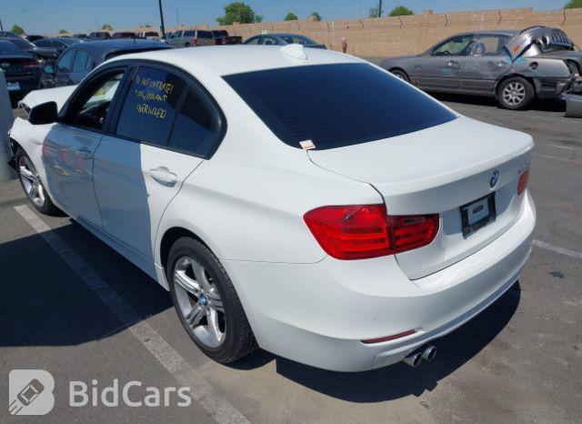 BMW 3 Series 2015, VIN WBA3C1C58FK120155, 2/5