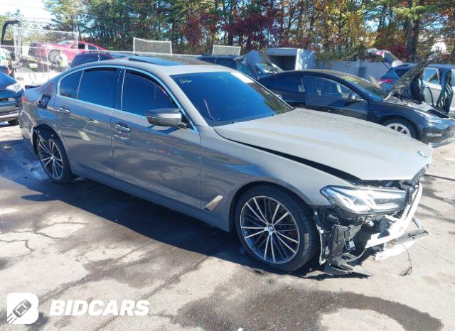BMW 5 Series 2022, VIN WBA53BH00NCK88814, 3/5