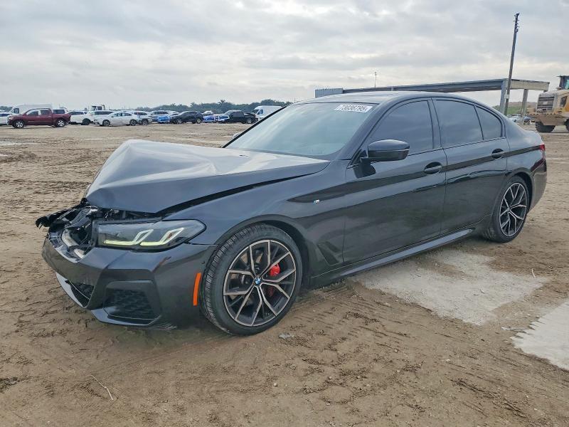 BMW 5 Series 2023, VIN WBA53BH09PWX97687, 2/5