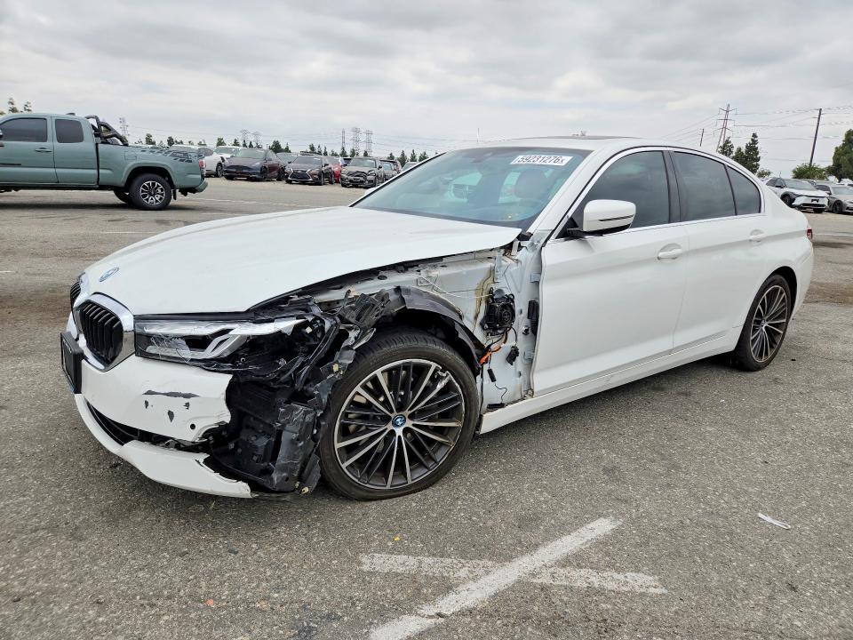 BMW 5 Series 2023, VIN WBA53BJ03PCL96888, 3/5