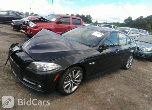 BMW 5 Series 2016, VIN WBA5A5C5XGG347020, 2/5