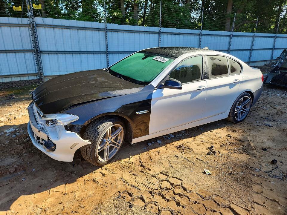 BMW 5 Series 2015, VIN WBA5B1C54FD921634, 2/11