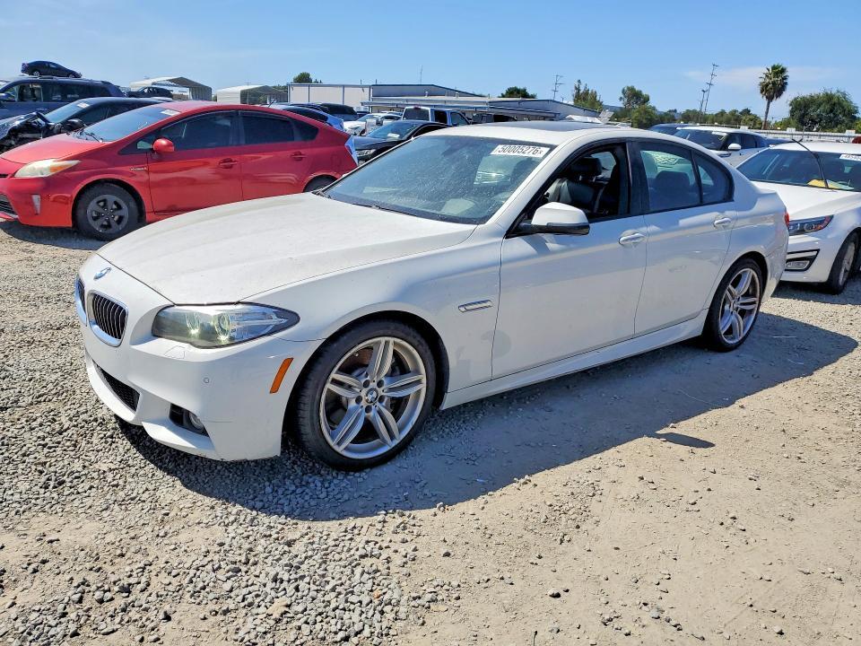 BMW 5 Series 2015, VIN WBA5B1C54FD921634, 5/11