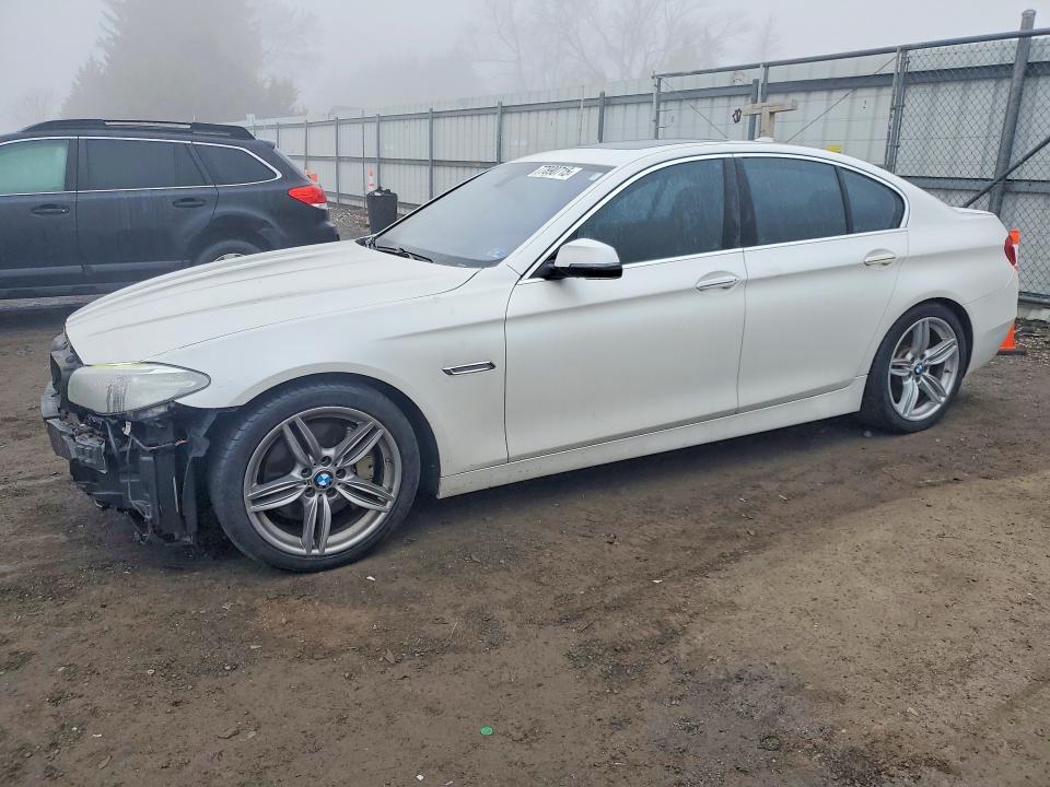 BMW 5 Series 2015, VIN WBA5B3C53FD545021, 2/12