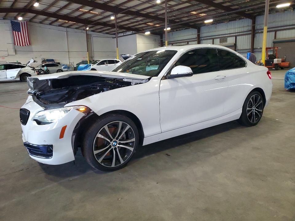 BMW 2 Series 2021, VIN WBA73AK07M7G42009, 2/5