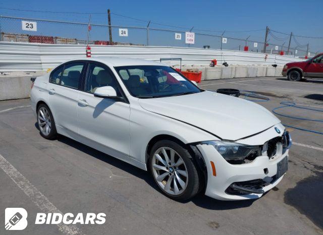 BMW 3 Series 2017, VIN WBA8A9C34HK864394, 2/5
