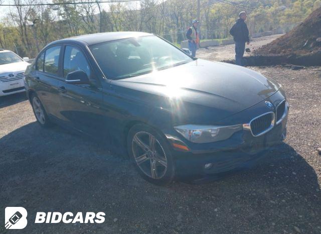 BMW 3 Series 2016, VIN WBA8E5G58GNU22109, 3/5