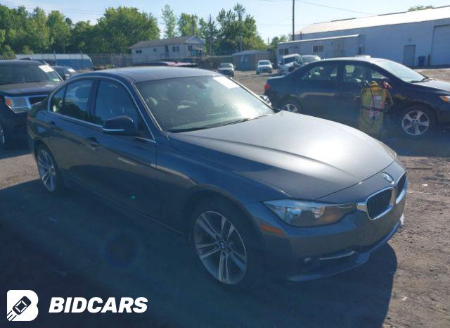 BMW 3 Series 2016, VIN WBA8E9C55GK648977, 4/5