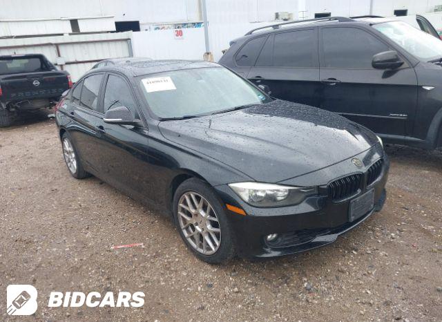 BMW 3 Series 2015, VIN WBA8Z5C56FD672401, 3/5