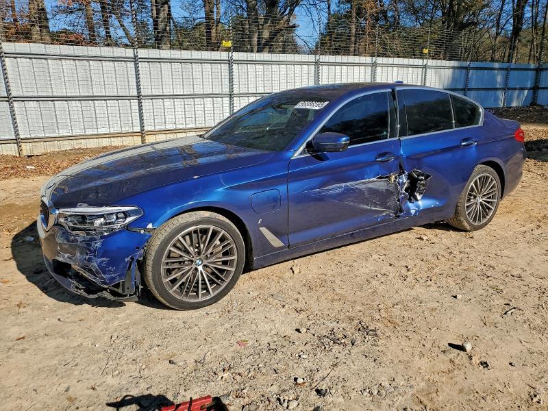 BMW 5 Series 2019, VIN WBAJA7C53KWW25216, 3/5